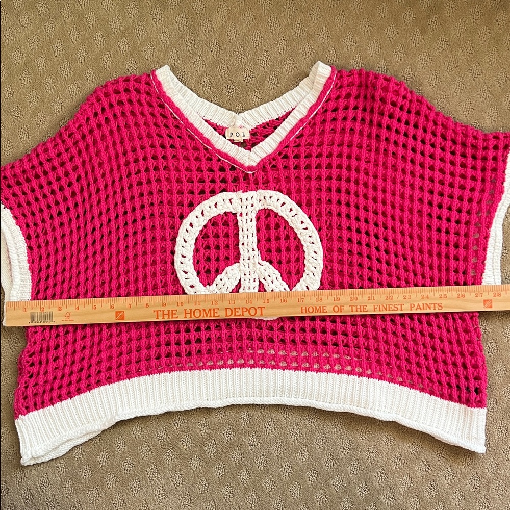 POL Pink and White Peace Crochet Open Knit Crop Top Sz L - Picture 9 of 10